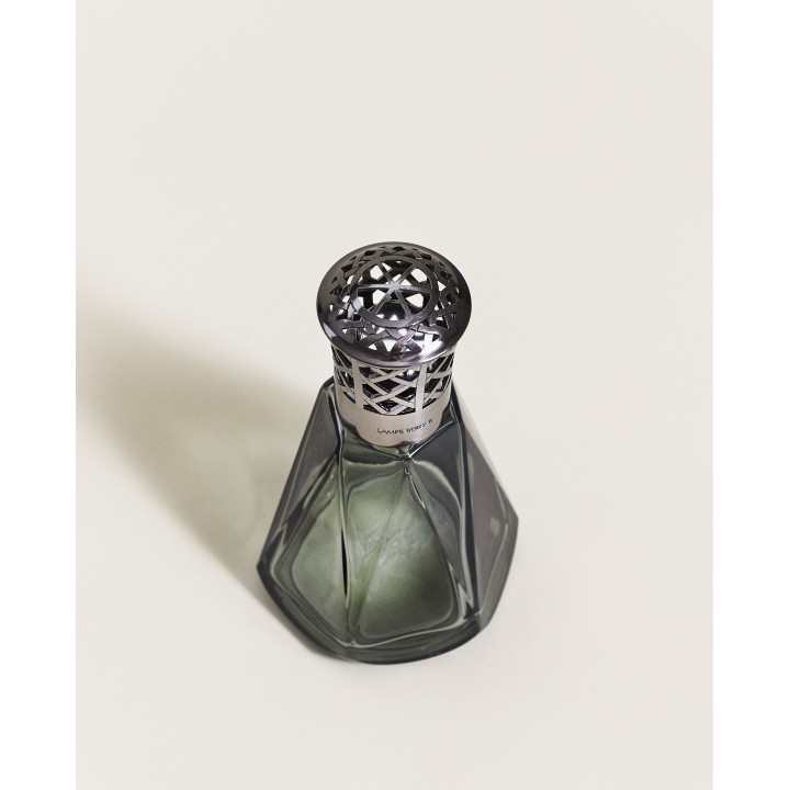 Piramida zielona antyk