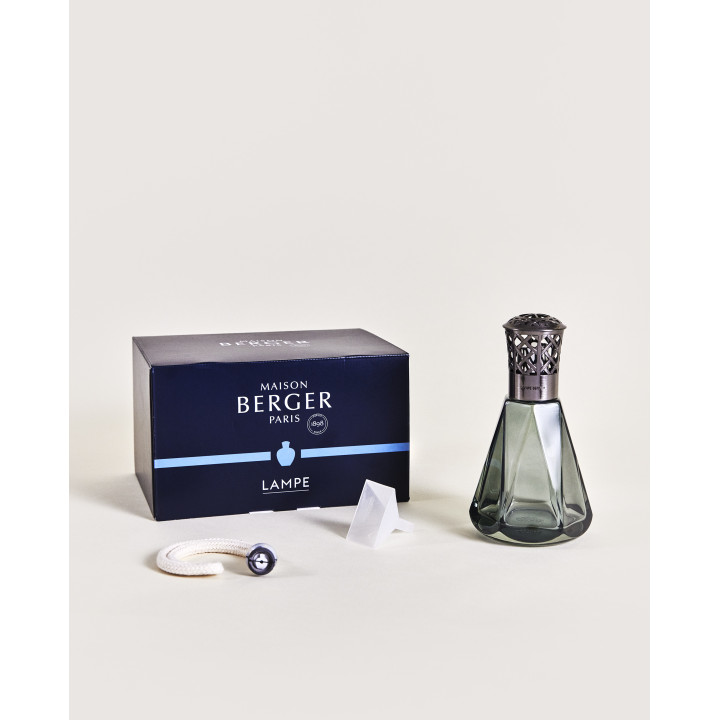 Piramida zielona antyk